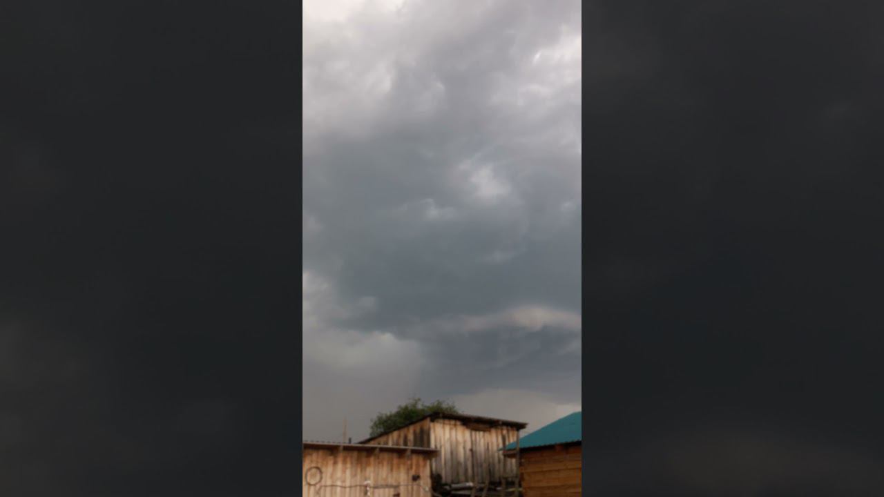 Гроза в Зауралье Мы устали от жары и засухи shorts смотреть онлайн