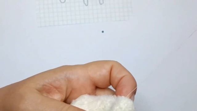 Вяжем крючком собачку. Процесс создания грустного песика смотреть онлайн