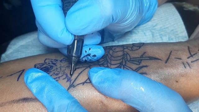 SCORPION ROSE TATTOO SESSION// SUBSCRIBE TO MY CHANNEL смотреть онлайн