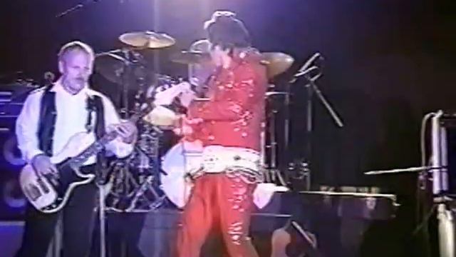 Ron Olson "ECHOES OF ELVIS" смотреть онлайн