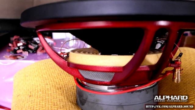 Crash Subwoofers смотреть онлайн