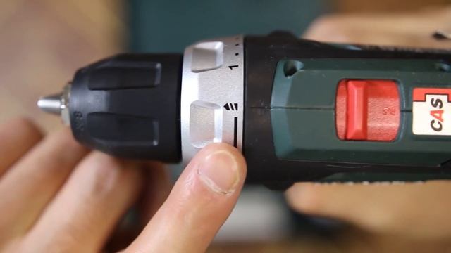 Метабо шуруповерт. Обзор / Metabo screwdriver смотреть онлайн