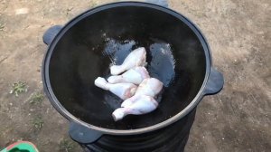 Курица С КАРТОШЕЧКОЙ В КАЗАНЕ НА КОСТРЕ????