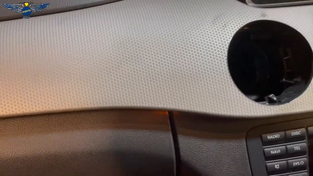 Mercedes B Class W246 2012 Radio Removal