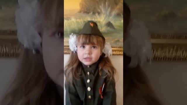 Наша умничка:),любим учить стихи. смотреть онлайн