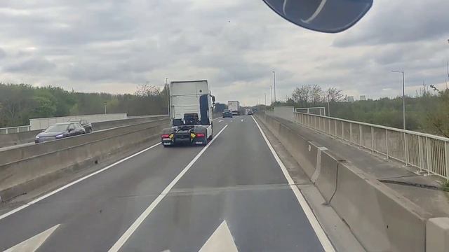 за 2 дня был в Германии, Голландии ,Франции, Бельгии смотреть онлайн