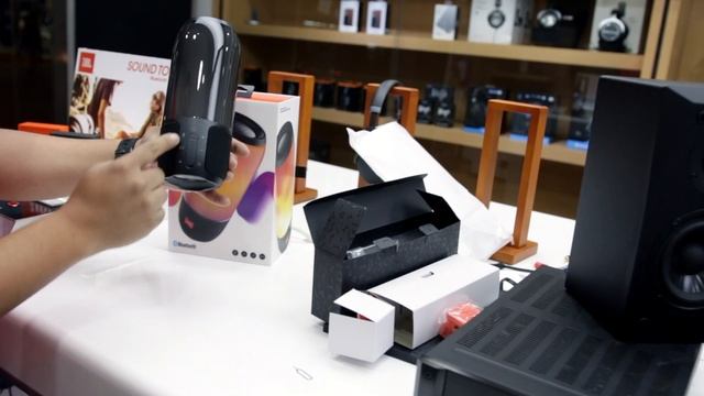Parlante Bluetooth JBL Pulse 3 - AUDIOPHILE смотреть онлайн
