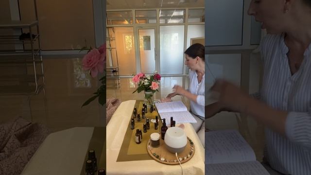 Аромавстреча «Красота кожи с помощью эфирных масел ДоТерра» смотреть онлайн