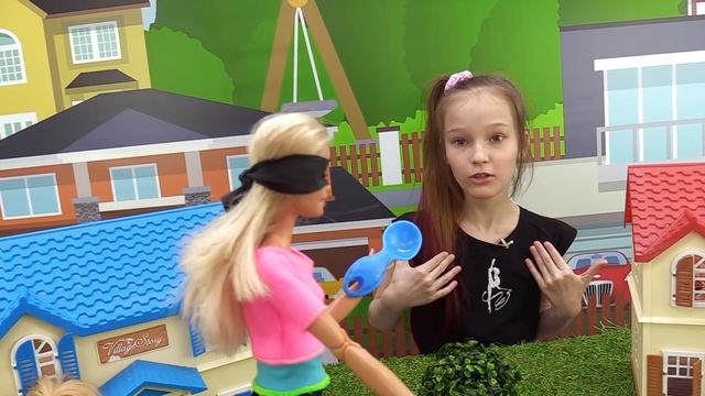 Видео про куклы. Школа гимнастики Барби - Кукла Барби перекормила Леди Баг! Игры для девочек смотреть онлайн