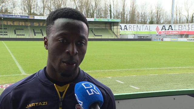 Robin Polley sprak met vader Prince over zijn huurtransfer naar FC Dordrecht смотреть онлайн