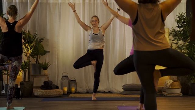 Das war: Yoga bei IKEA Wien Nord смотреть онлайн