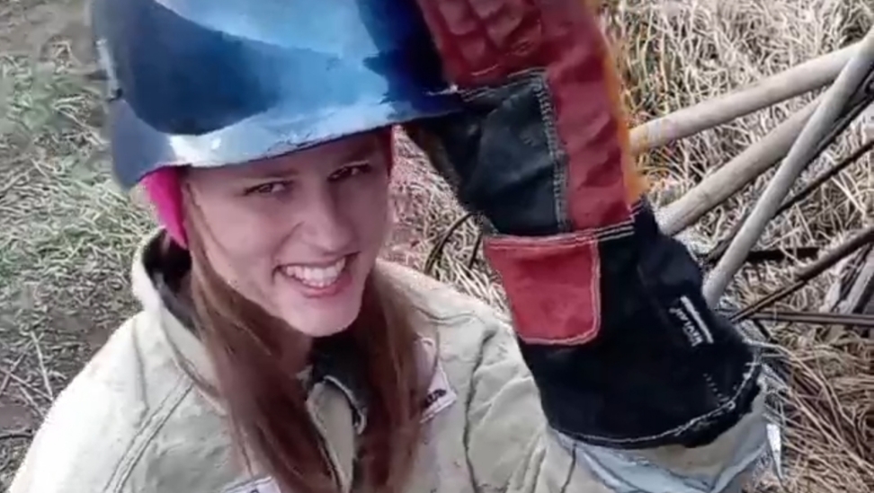 Лида сварщик 😅