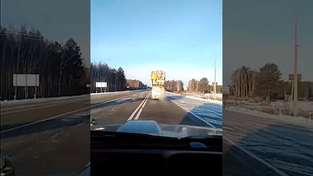 Груз сверху машин. смотреть онлайн