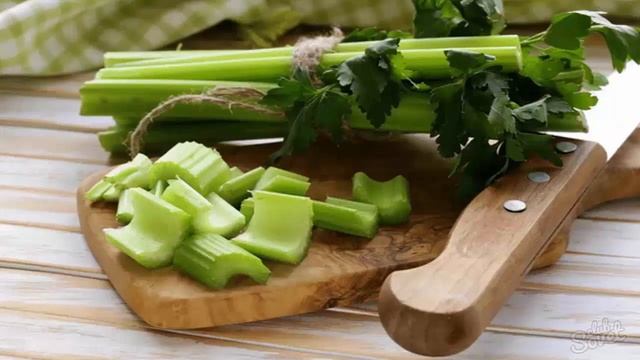 Польза сельдерея. Рецепт смузи из сельдерея смотреть онлайн