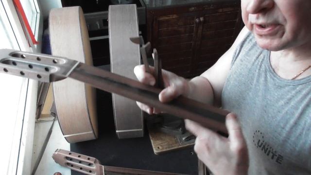 Готовые грифа и накладки для соединения с корпусом гитары(видео №1006). смотреть онлайн