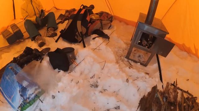 Растапливаем складную печь смотреть онлайн