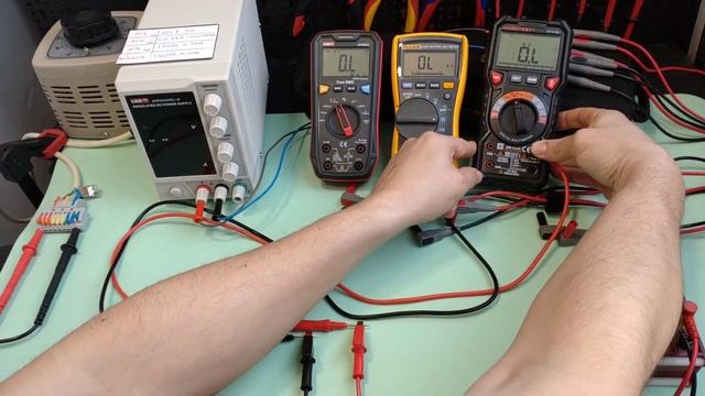 Am testat multimetrul Uni-T UT60EU смотреть онлайн