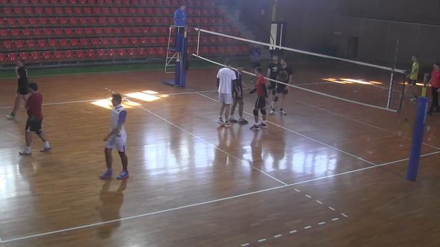 Волейбол Мариуполь смотреть онлайн