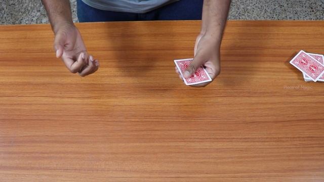 How to do Card Flick Magic Trick | Piece of Magic смотреть онлайн