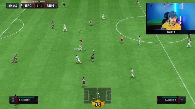 CROUCH est BUGÉ sur FIFA 23 🤯!!.. Résumé FUT Champ FUT Fantasy & Récompenses ! смотреть онлайн