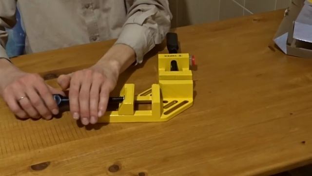 Видео-обзор - струбцина TOPEX 12A300 смотреть онлайн