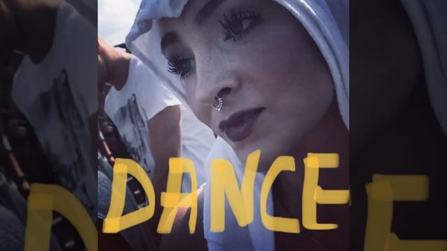 Dance (Play) смотреть онлайн