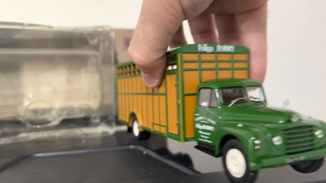 Caminhão Citroen U55 (1970) Transporte de Cavalos - Coleção Caminhões Brasileiros (Brinde) смотреть онлайн