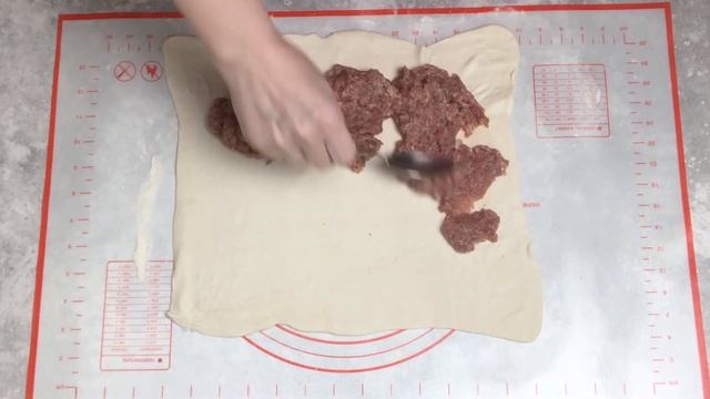 Штрудель с мясом из слоеного теста ? Как приготовить ШТРУДЕЛЬ с МЯСОМ из СЛОЕНОГО теста смотреть онлайн