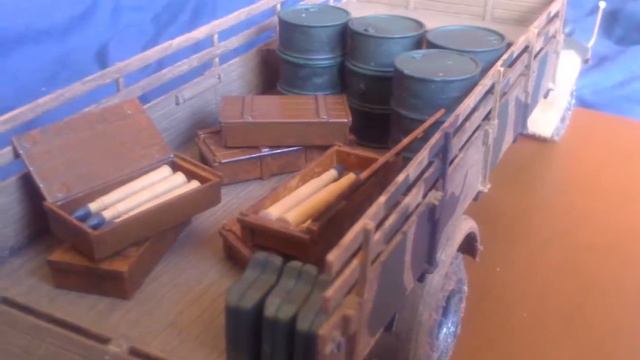 Italeri Mercedes Benz L3000 Truck Part 10