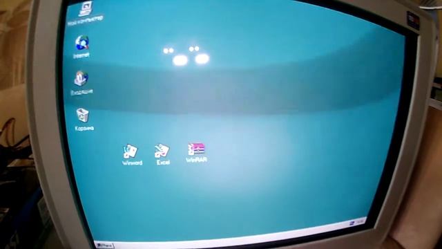 Windows 95 установлен на флэшку смотреть онлайн