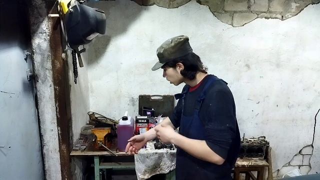 Получил последние посылки от Сергея Бобриуса / реставрация Поддона в заводское состояние. смотреть онлайн