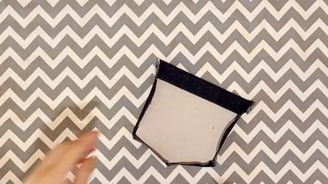 Как легко сделать накладной карман. Самый простой и быстрый способ. смотреть онлайн