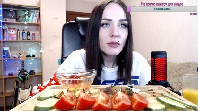 Стрим-Мукбанг | Mukbang Свинина с овощами | Fried pork, vegetables не ASMR смотреть онлайн