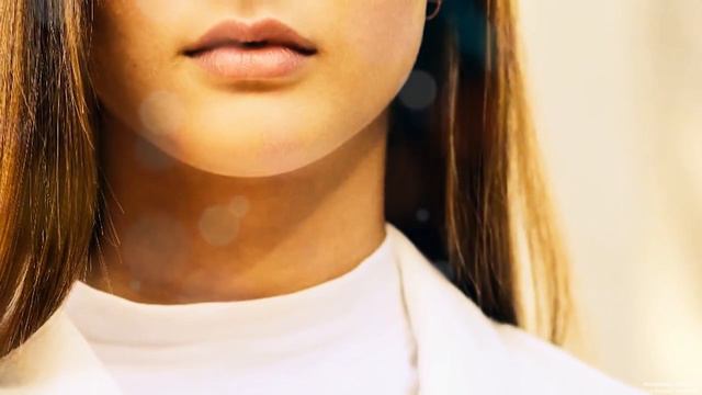 Спасла жизнь дедушки, благодаря своему дару, из за которого вся деревня не любил смотреть онлайн