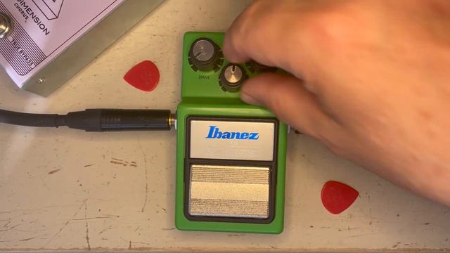 Ibanez TS9 Tube Screamer смотреть онлайн