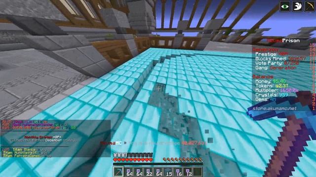 So I Paid A PROFESSIONAL Minecraft BUILDER To Build My PLOT | Minecraft OP Prison Escape