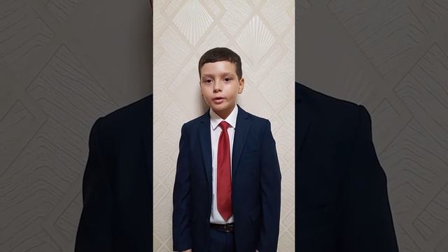 Тихонов Роман читает стихотворение "Ночь" смотреть онлайн