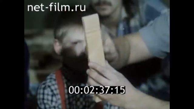 1990г. г. Вельск. детская художественная школа. Архангельская обл смотреть онлайн