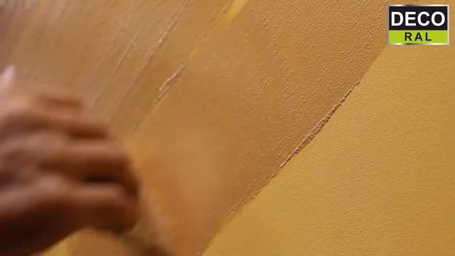 Нанесение декоративной краски с песчаной поверхностью "Морской бриз" Gold от DECORAL, Ավազային ներկ смотреть онлайн