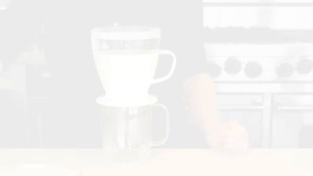 OXO Pour Over Coffee Maker with Water Tank смотреть онлайн