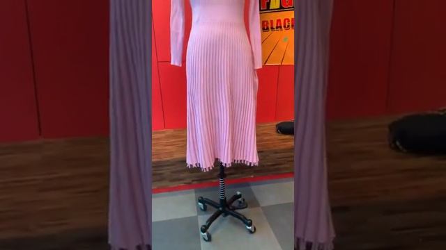 Весеннее офисное платье свитер с градиентом, плиссированное яркого цвета, женские элегантные вязаны смотреть онлайн