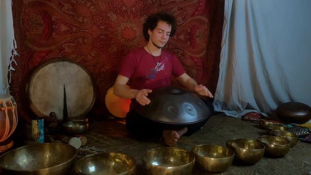 Олег Задорожный - Хэндпан (пантам), презентация, рассказ об инструменте смотреть онлайн