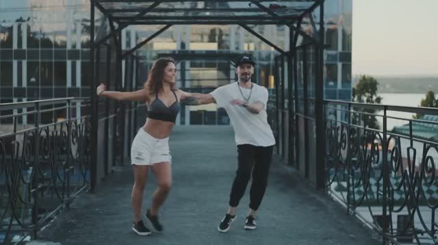 Сальса/Salsa
Артем Бережной Клип, постановка смотреть онлайн