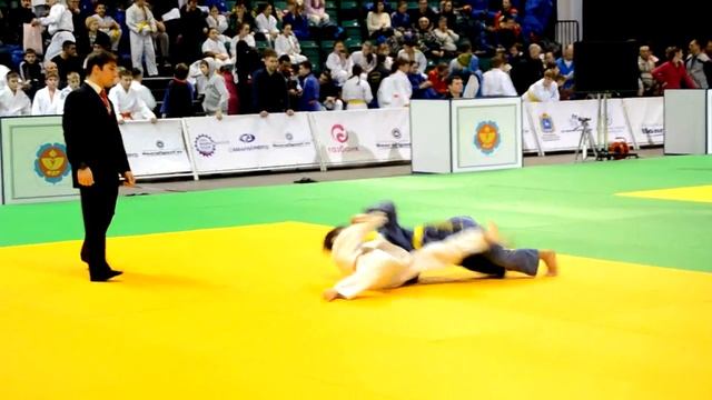 Юные дзюдоисты соревнуются в МТЛ Арена смотреть онлайн