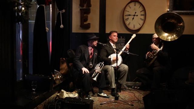 Drew Nugent -- The Midnight Society Trio - Louisiana Fairytale смотреть онлайн