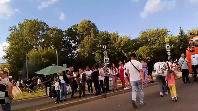 Три праздника сразу.Красота! смотреть онлайн