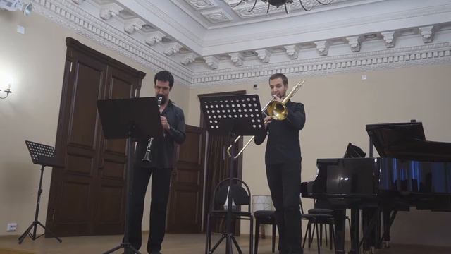 Ляйсан Абдуллина. Duet for clarinet and trombone (дуэт кларнета и тромбона) смотреть онлайн