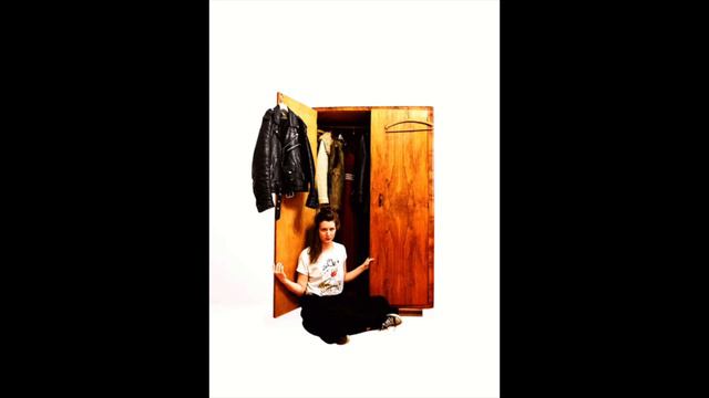 Linda Uran - IZABELA смотреть онлайн