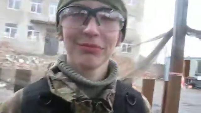 Скромный Денис о себе(страйкбол) смотреть онлайн