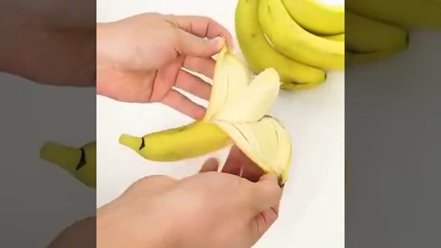 Как правильно чистить фрукты - How to clean fruit смотреть онлайн